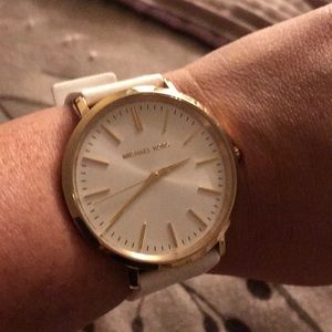 Michael kors white silicone gold watch